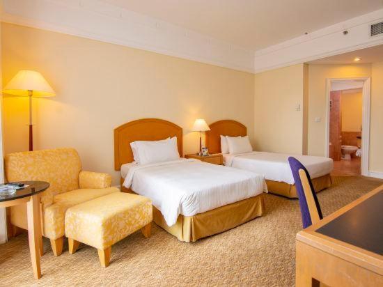 Royale Chulan Seremban Dış mekan fotoğraf A room at the hotel