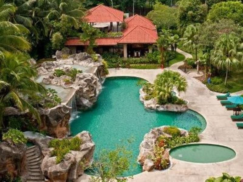 Royale Chulan Seremban Dış mekan fotoğraf The Rock Pool